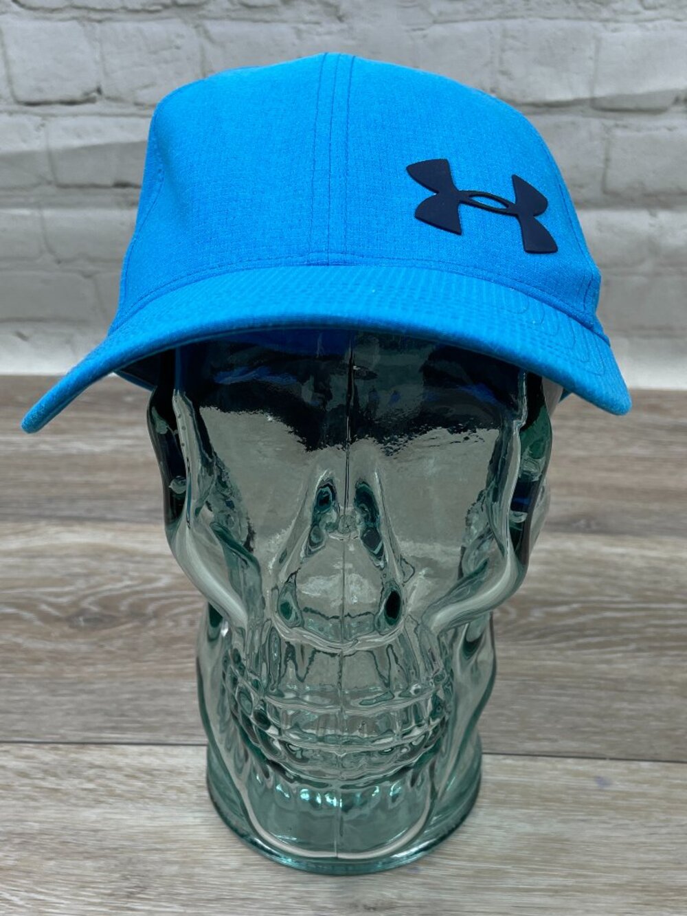 UNDER ARMOUR CLASSIC FIT FLEXFIT MEDIUM / LARGE HAT / CAP